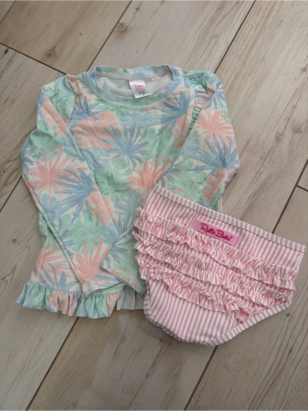 RuffleButts Pastel Palm Long-Sleeve Kids Rashguard Set - Pink & Mint